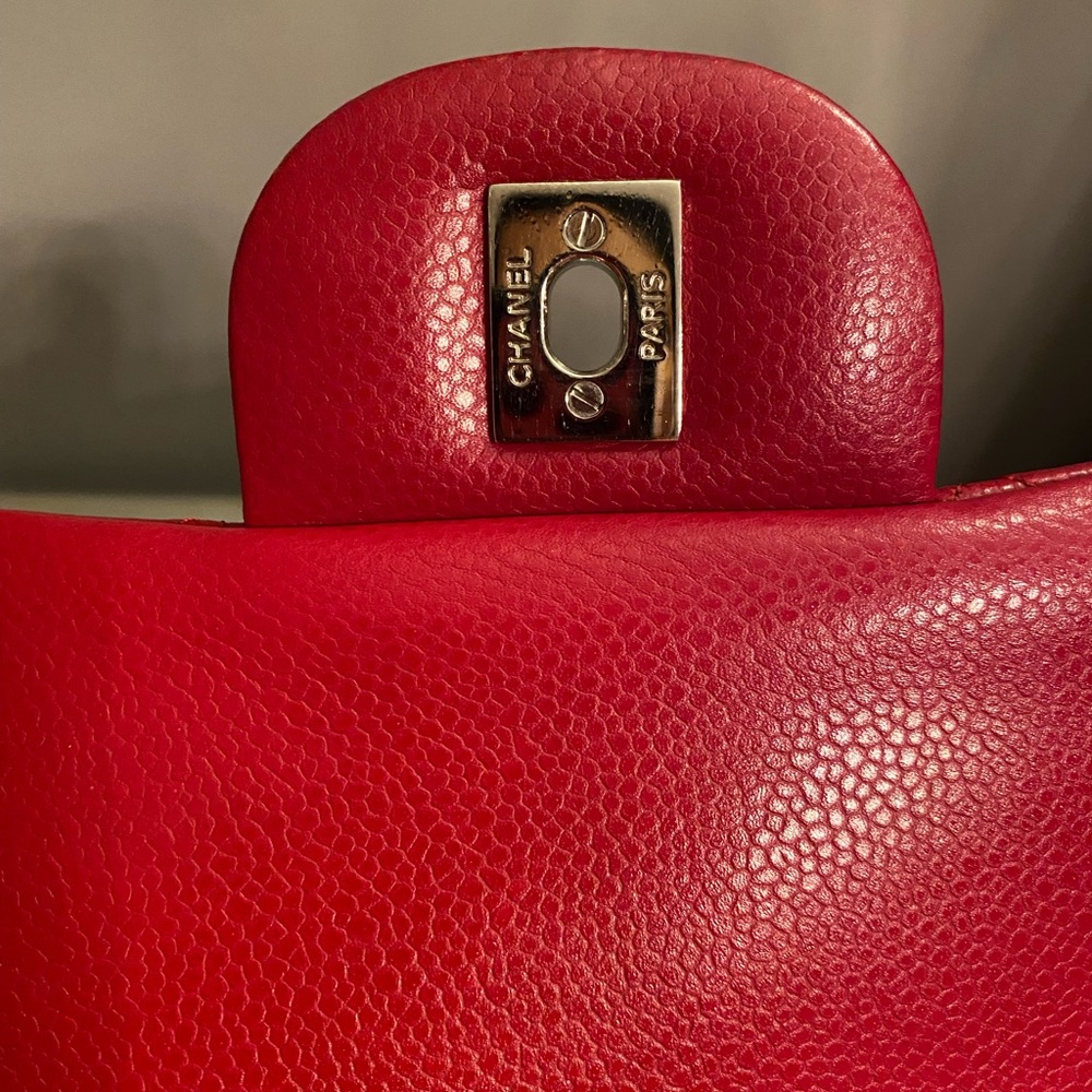 🔥🔥FLASH SALE🔥🔥💯 Authentic Chanel Jumbo Caviar Red Quilted Leather Bag - Picture 3 of 14